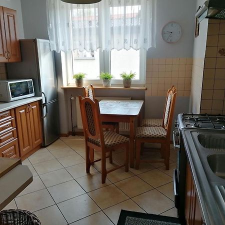 Pokoje Goscinne Halina Łeba Eksteriør bilde